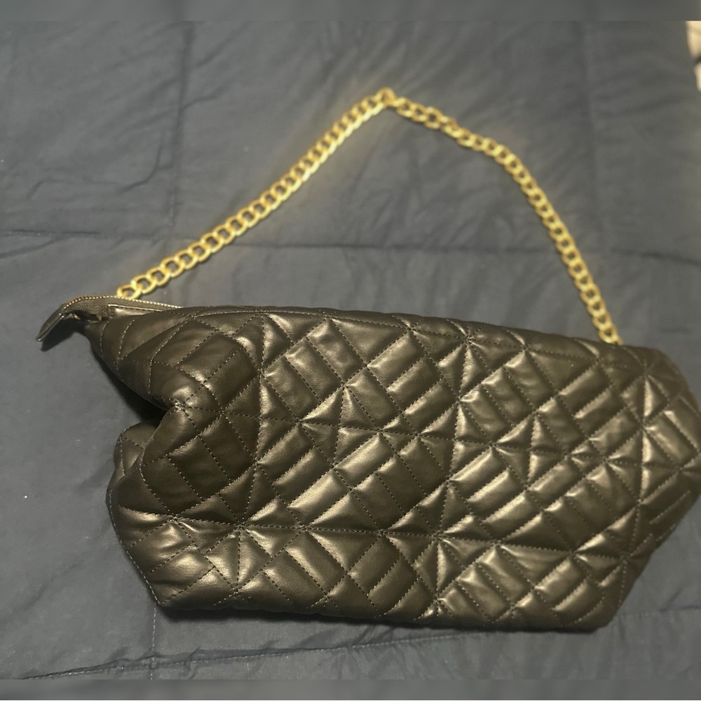 Black Quilted Chain Shoulder Bag